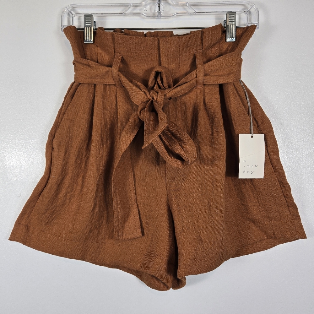 NEW A New Day Tan Brown Crepe High Rise Utility Paper Bag Waist Shorts Size XS